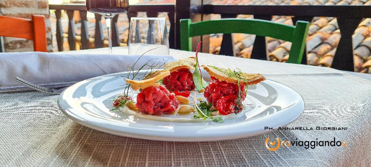 Locanda Del Castello Frontone Εξωτερικό φωτογραφία