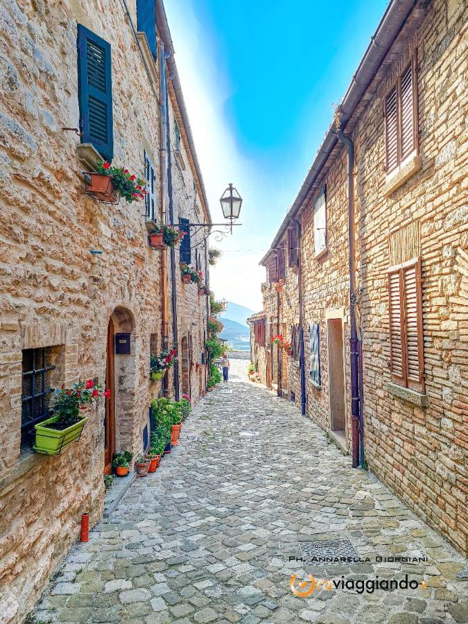 Locanda Del Castello Frontone Εξωτερικό φωτογραφία